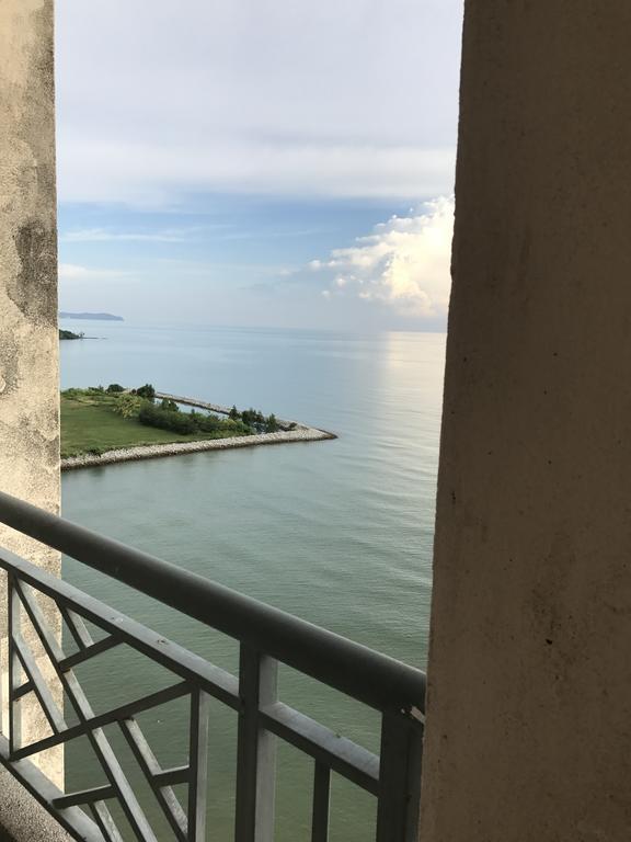 Seaview Pd Apartment *