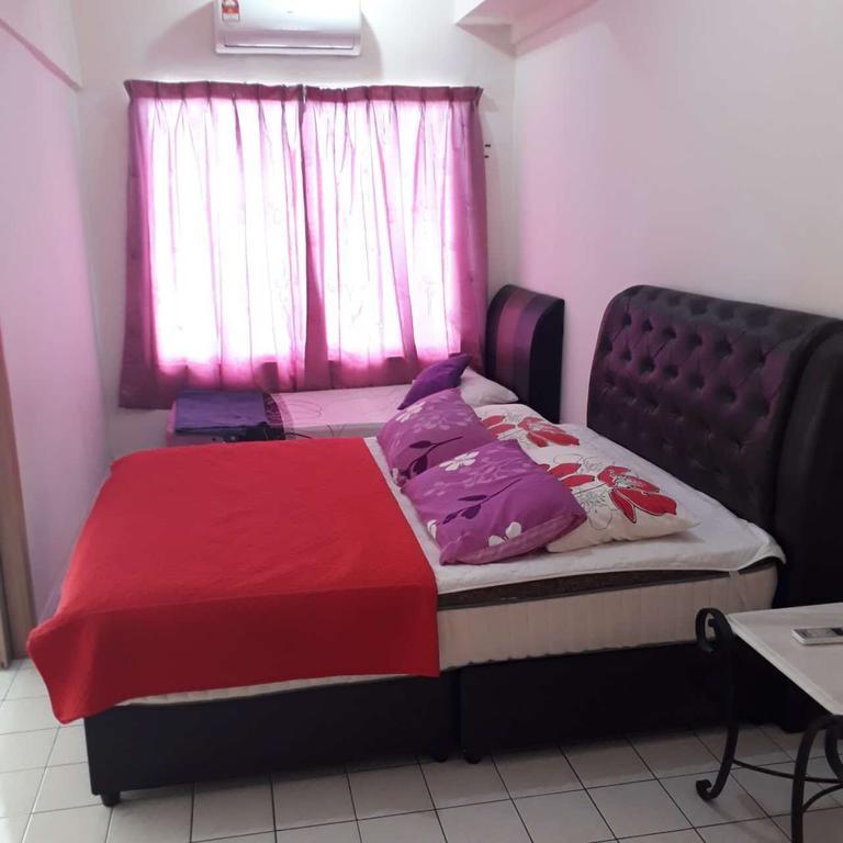 Seaview Pd Apartment *